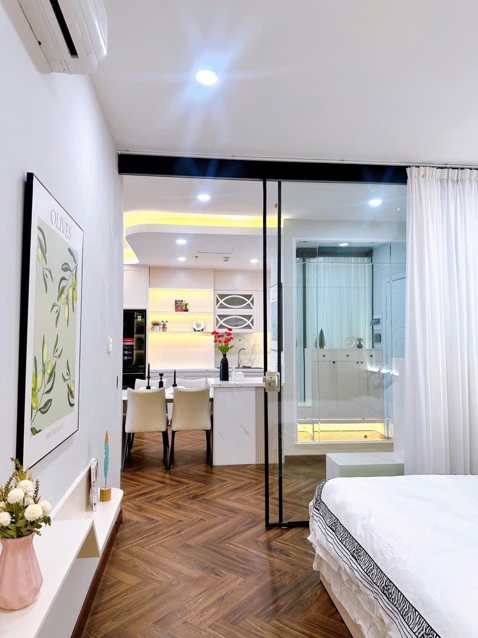 Bán nhà KĐT Louis City Đại Mỗ ô tô tránh vỉa hè rộng kinh doanh đẹp DT 111M 5T MT 6M giá 30,5 tỷ - Ảnh 2
